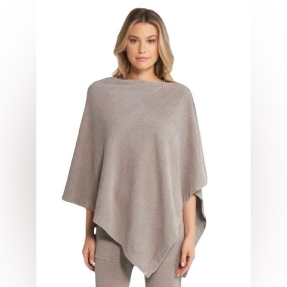Barefoot Dreams Tan CozyChic Lite Weekend Wrap Poncho, One Size Fits Most - Picture 2 of 16